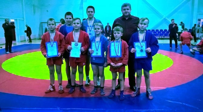21 ноября в Сосновке проходил Областной турнир по борьбе самбо